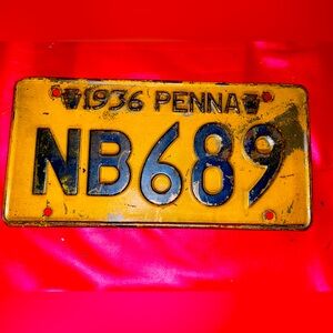 Pennsylvania Antique 1936 Double Keystone License Plate. NB689